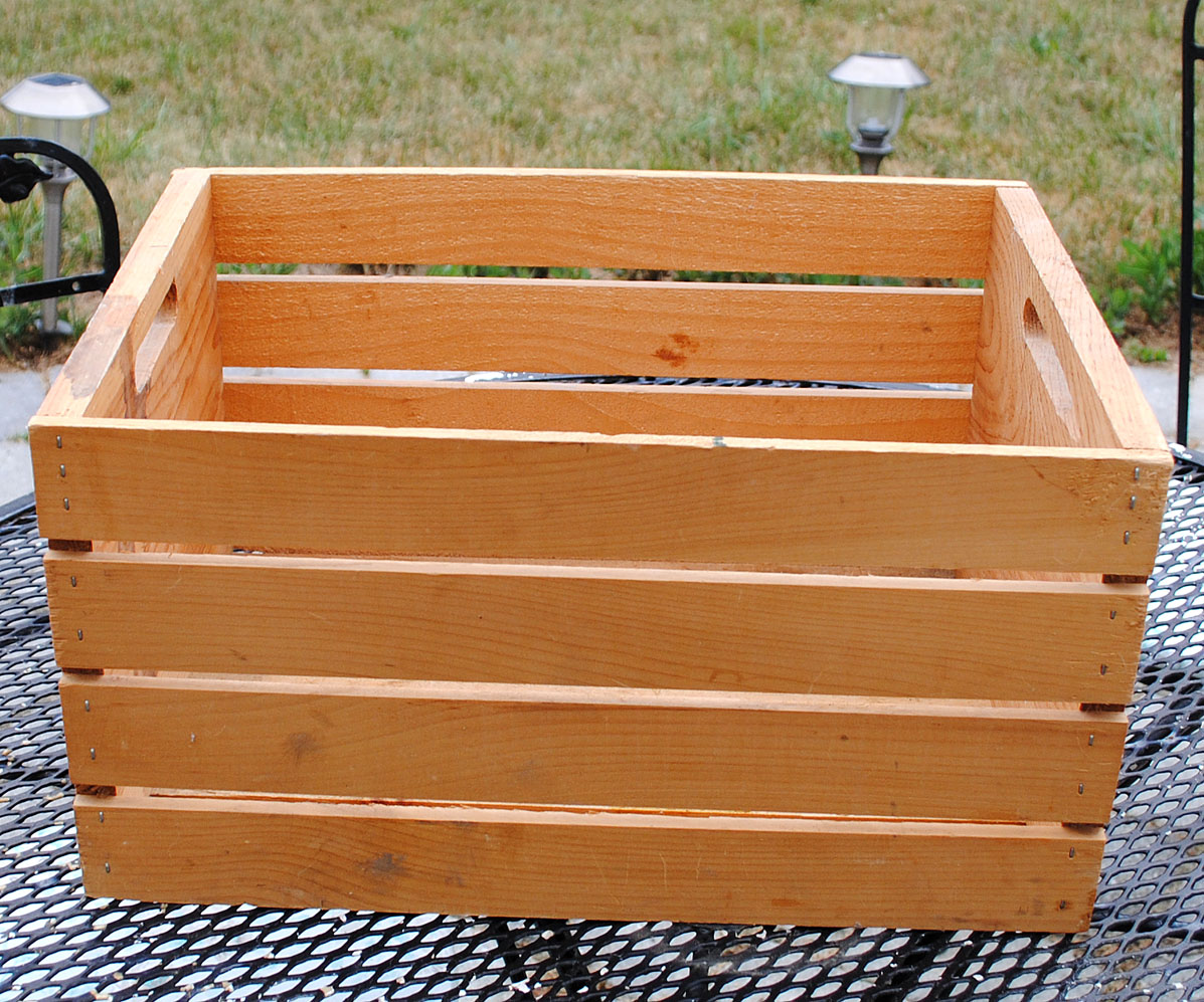Crafty Project - French Tool Crate - DIY - The Graphics Fairy