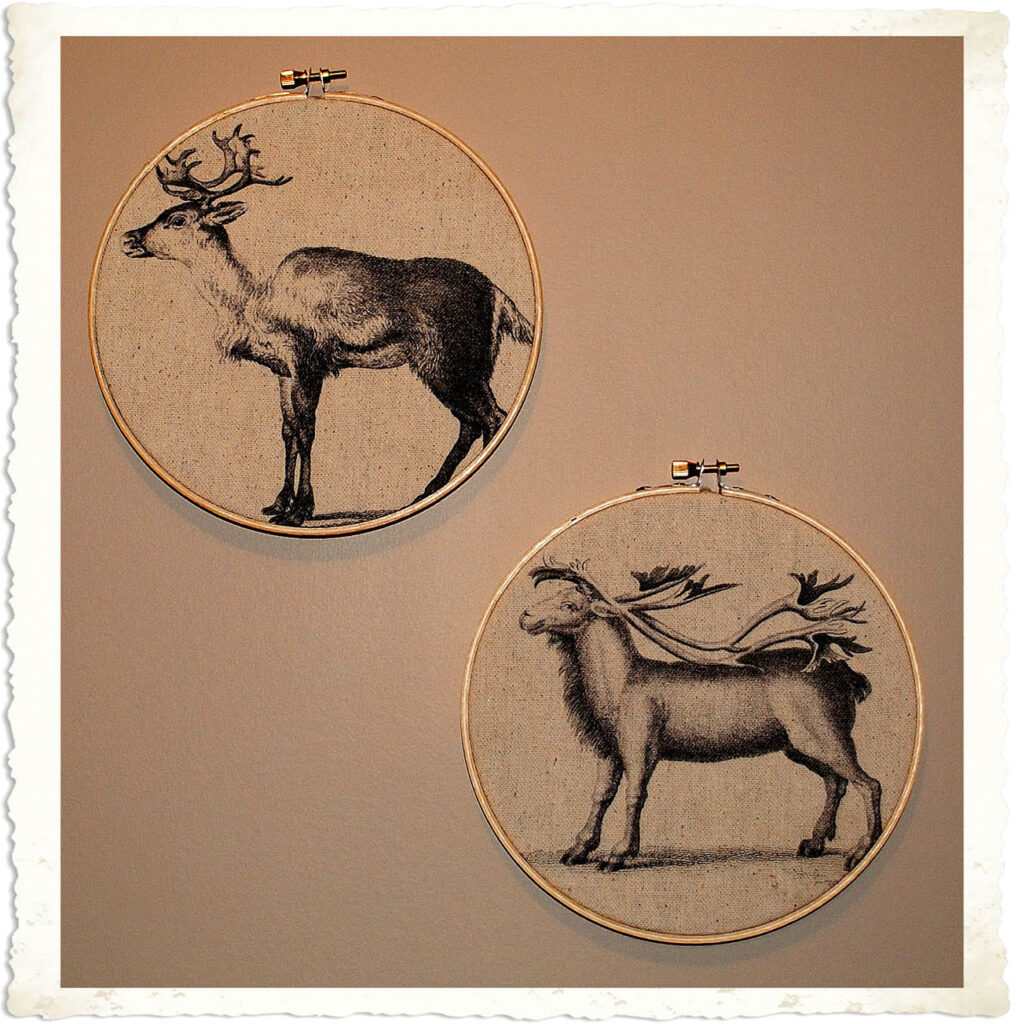 2 Reindeer Decorations on Wall