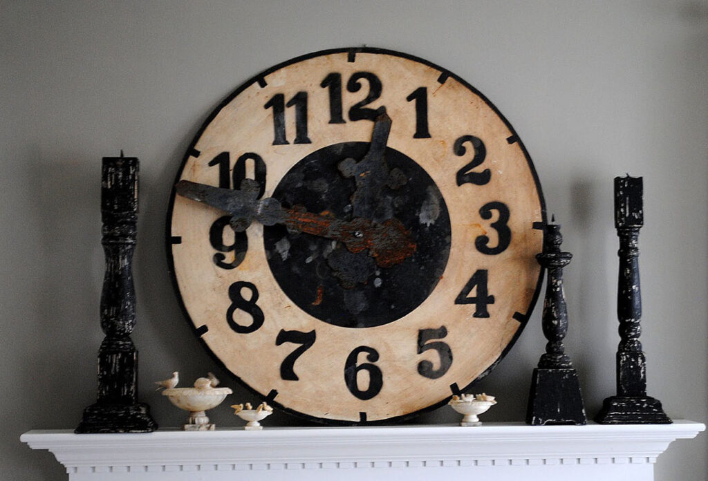 Photo of large clock