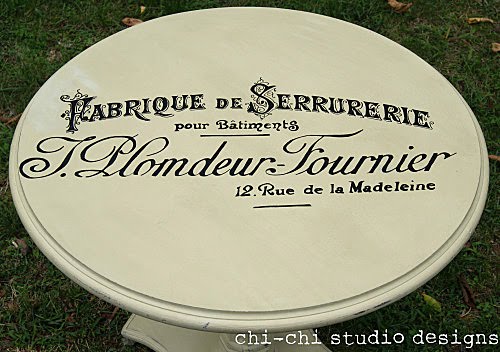 Round Typography Transfer Table