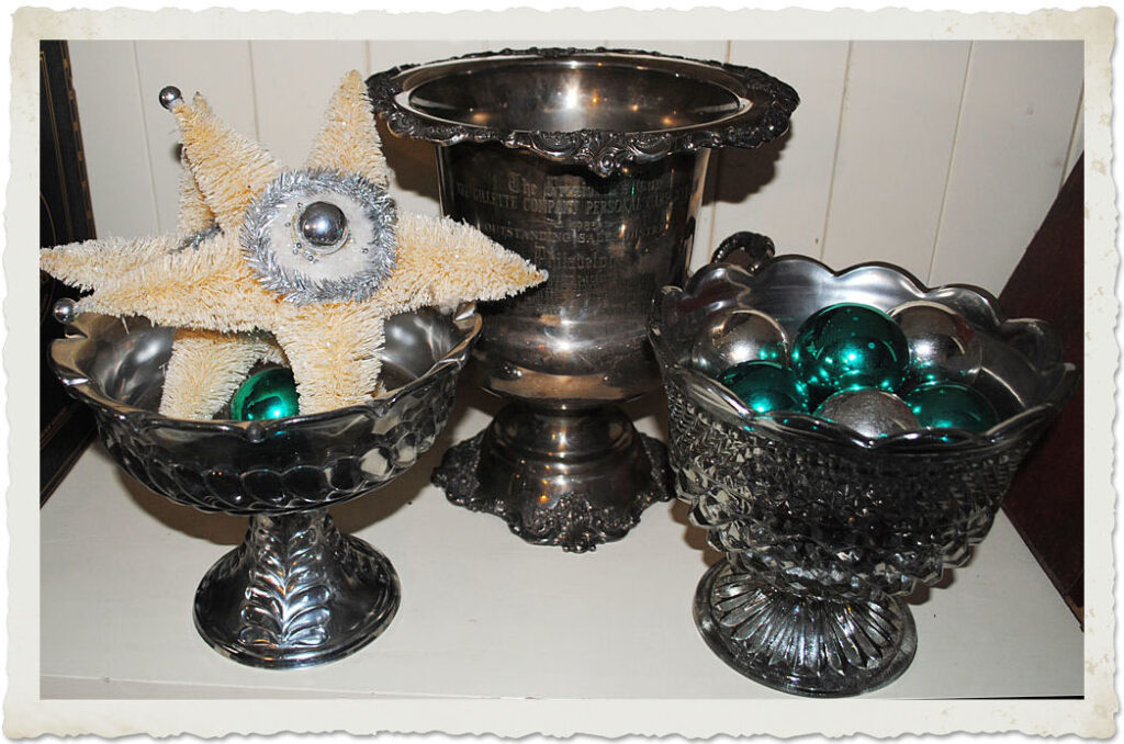 Painted Glass Bowls with Ornaments 