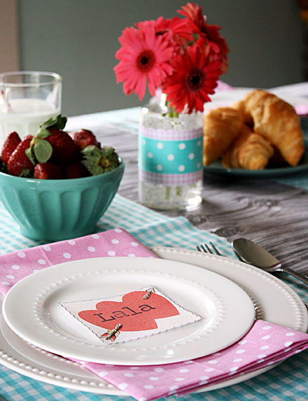 Valentine's Day Table Setting