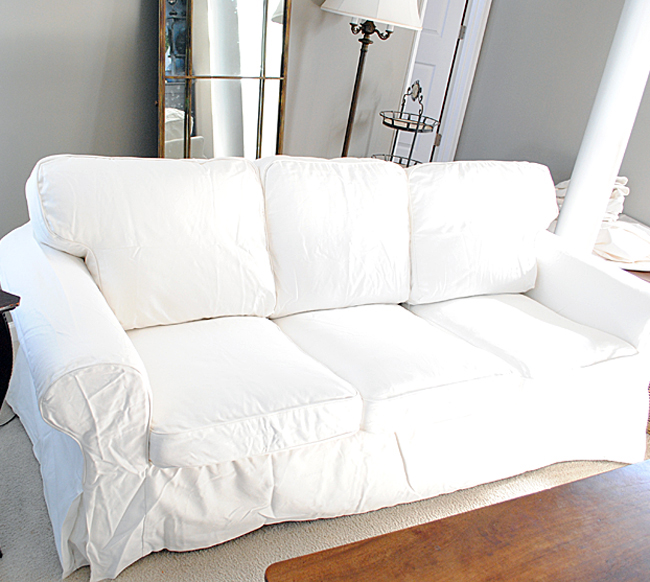 How to Easily Remove Wrinkles from Ikea Slipcovers