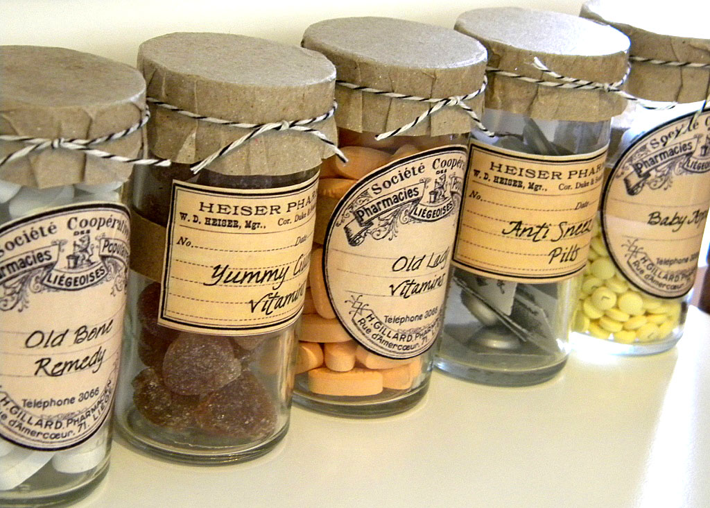 DIY Vintage Apothecary Jar Labels! - The Graphics Fairy