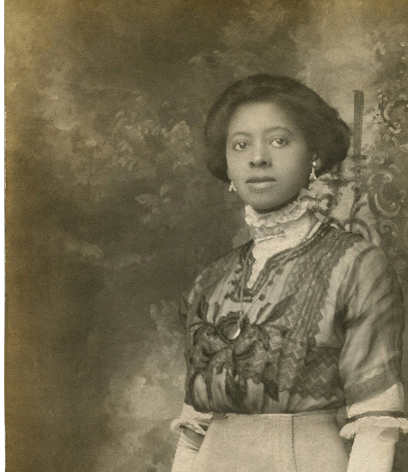 Beautiful Black Edwardian Lady - Rare Old Photo! - The Graphics Fairy
