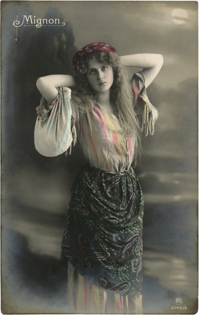 Vintage Gypsy Postcard Image