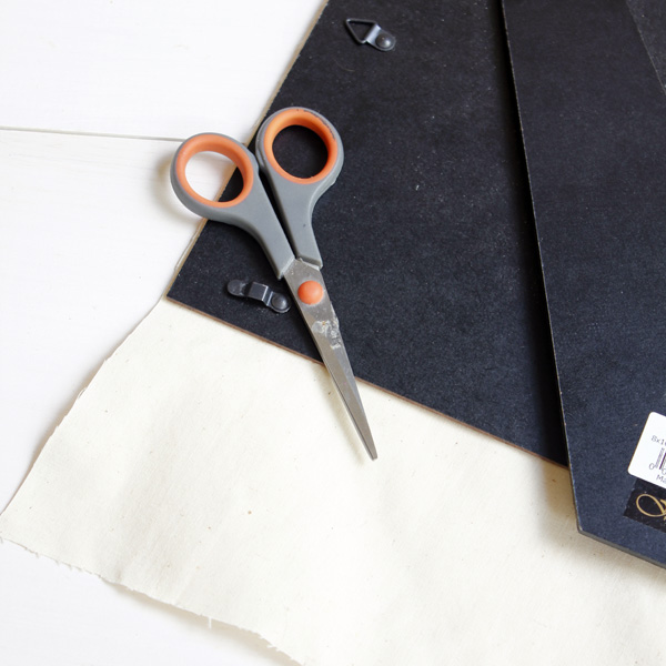  cutting out fabric
