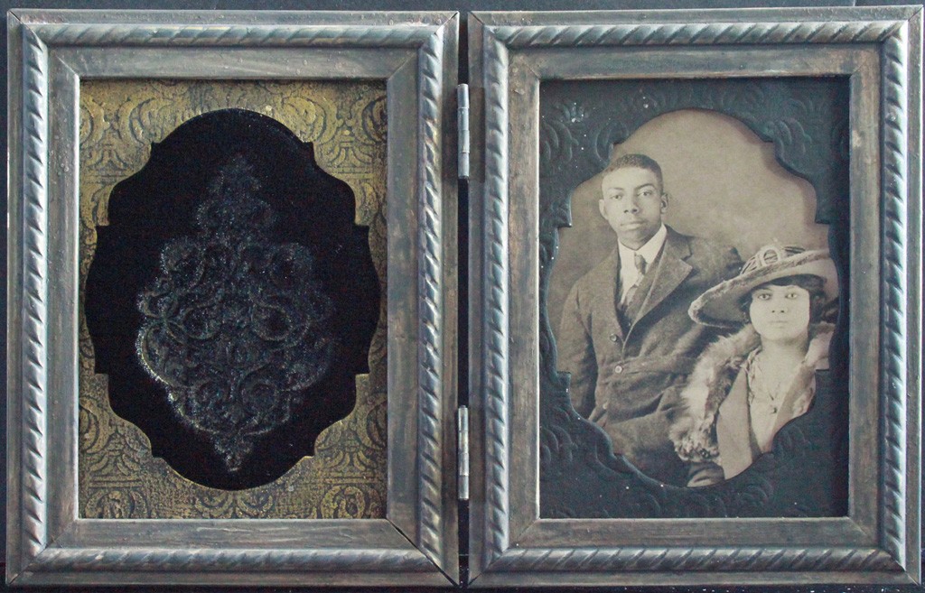 Silver antique Keepsake frames