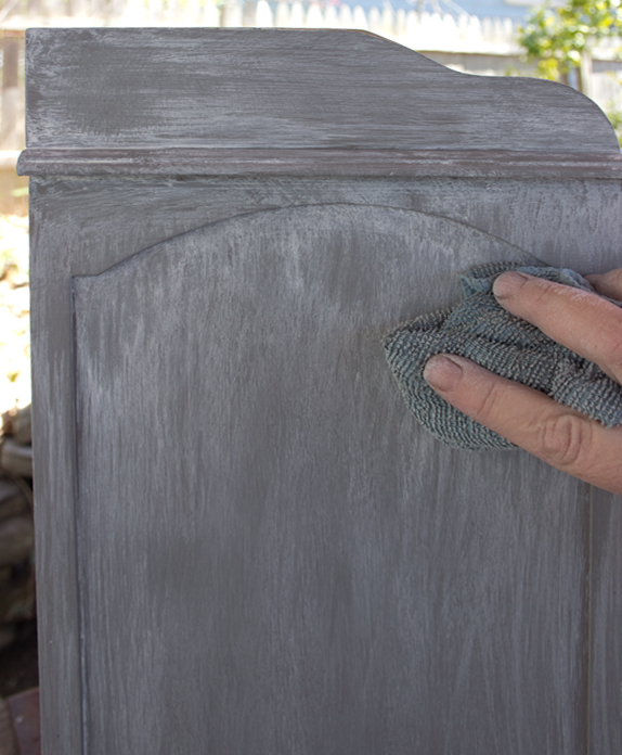 Create this lovely French Grey Aged Patina Finish