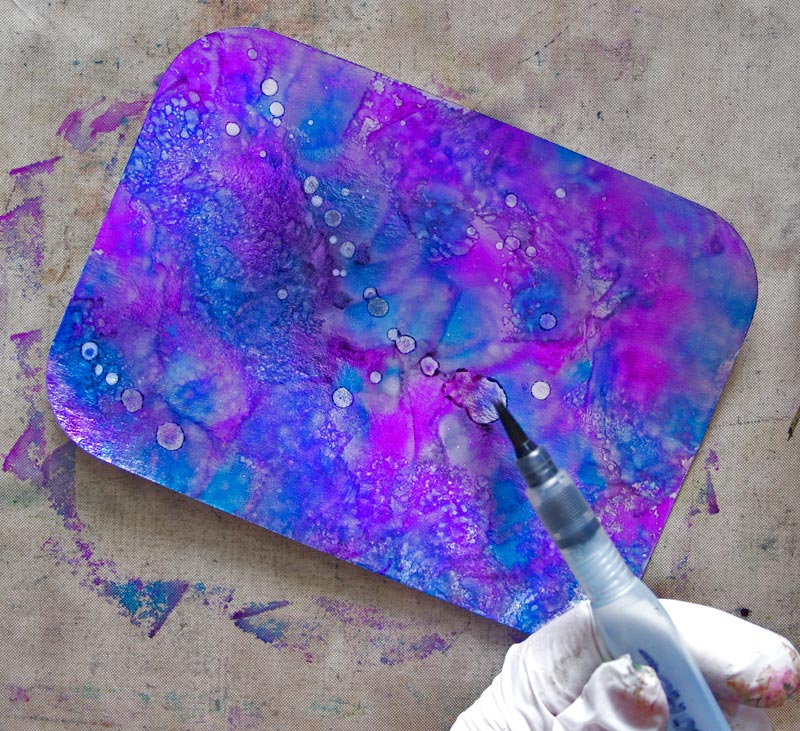 Alcohol ink on metal