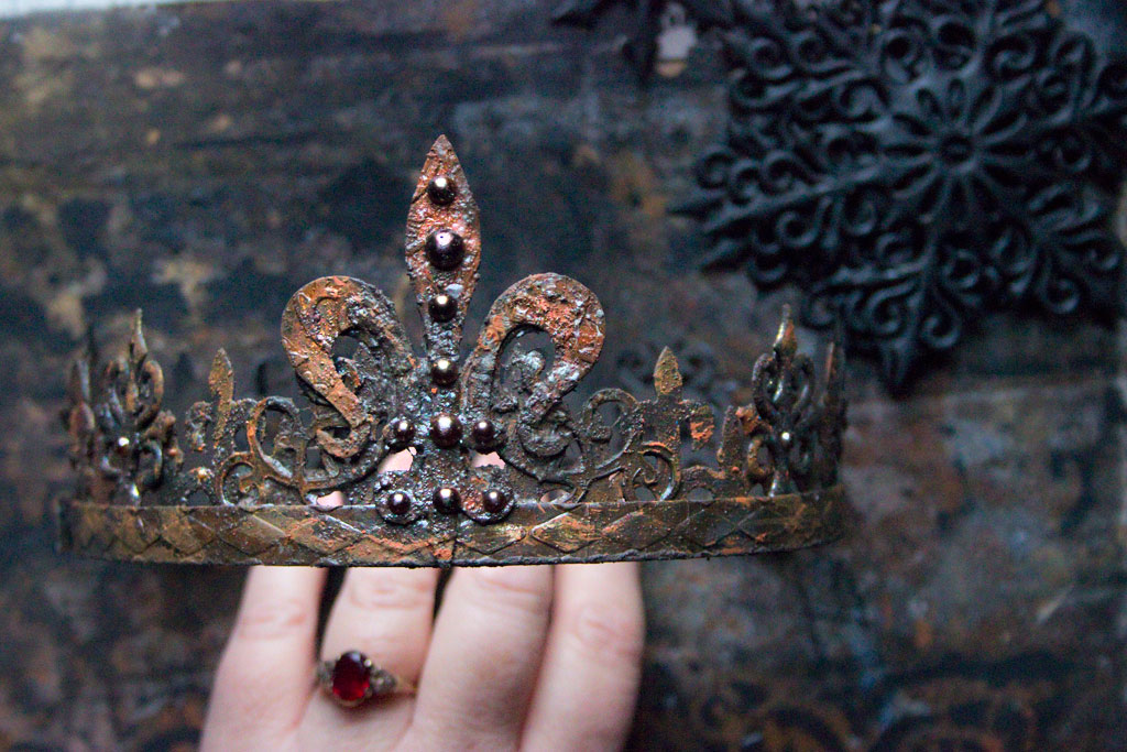 Metal Kings Crown : 4 Steps - Instructables