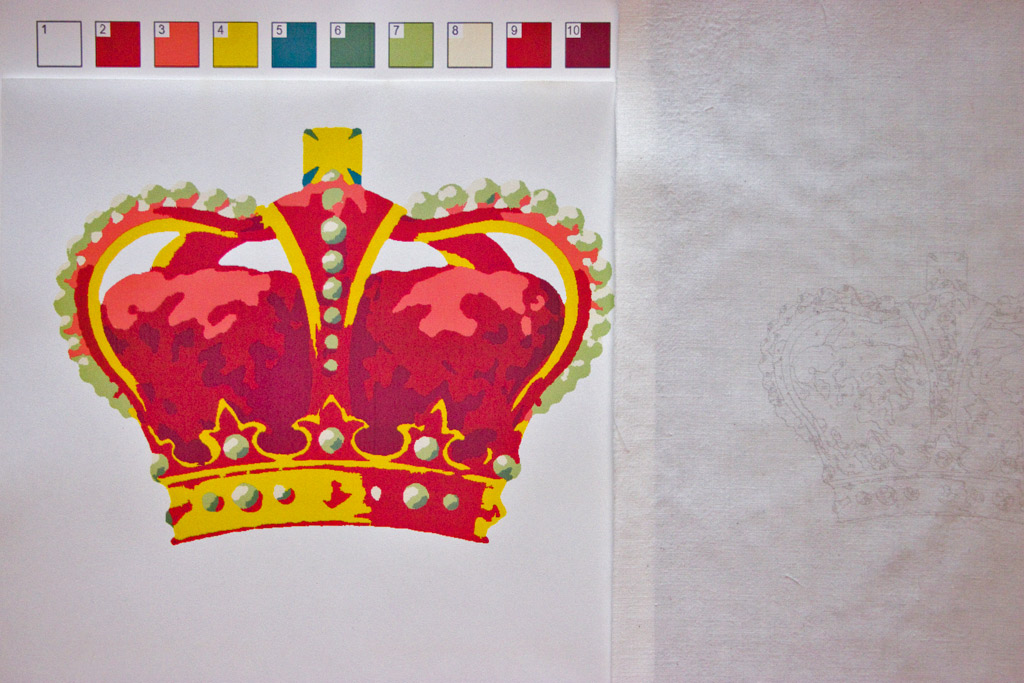 crown with color chart