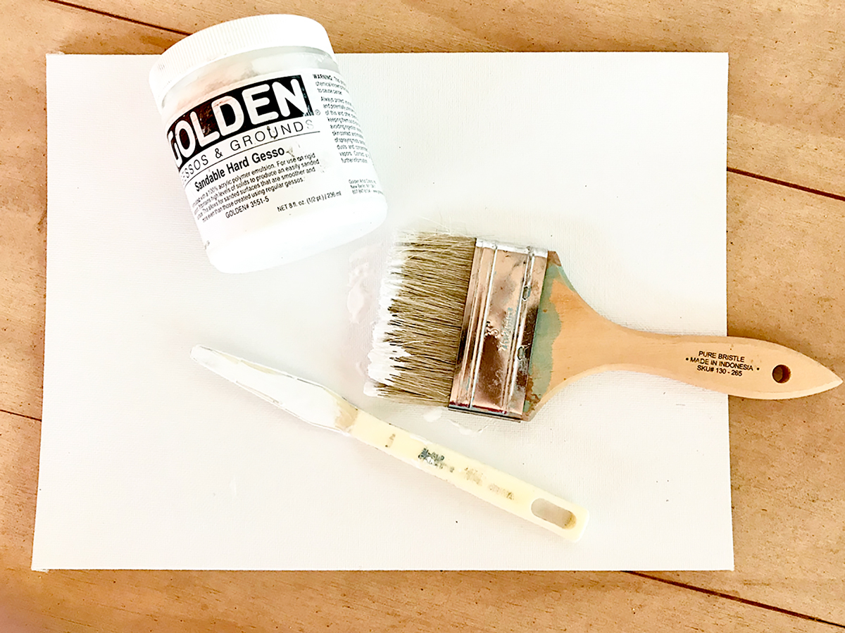 Discover the quality of our gesso canvas primer