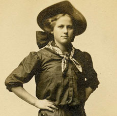 Old Photos - Vintage Cowgirl -3 - The Graphics Fairy