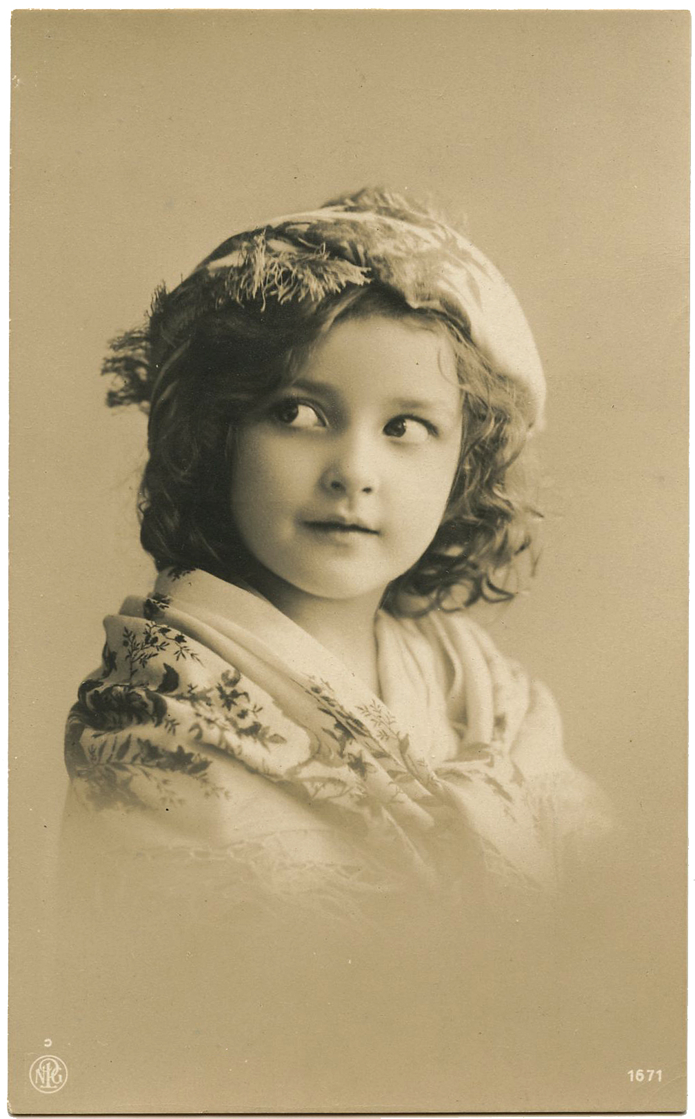 18 Vintage Photography Children - Sweet Girls! - The Graphics Fairy