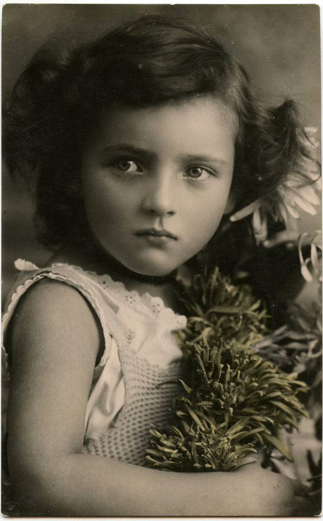 Vintage Little Girl Photo Pretty Eyes