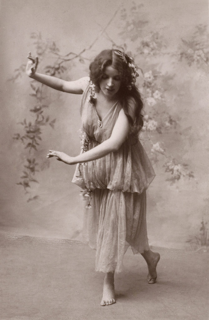 Bohemian Dancing Lady