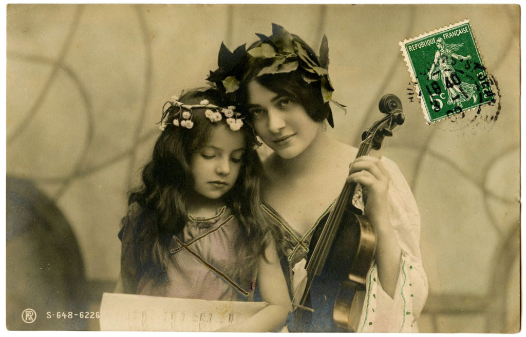 mother child violin music image