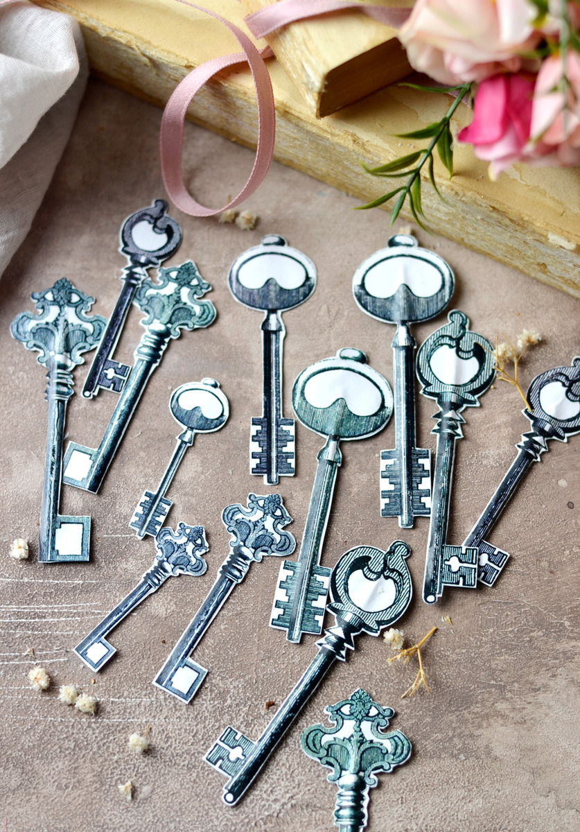 Love Joy Shabby Chic Vintage Keys - Gold and Silver Skeleton Keys