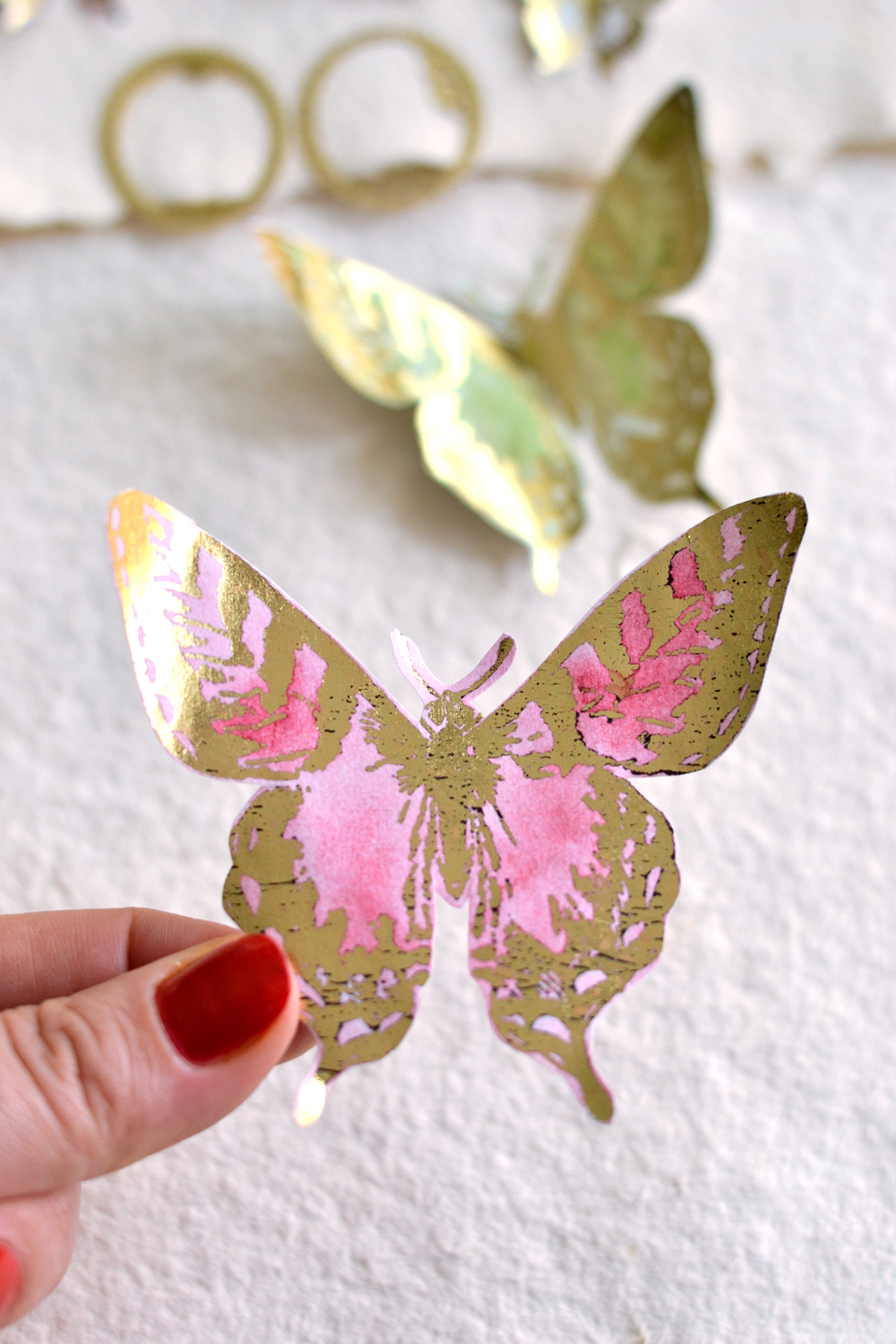 diy gold foil butterfly stickers free printable the graphics fairy