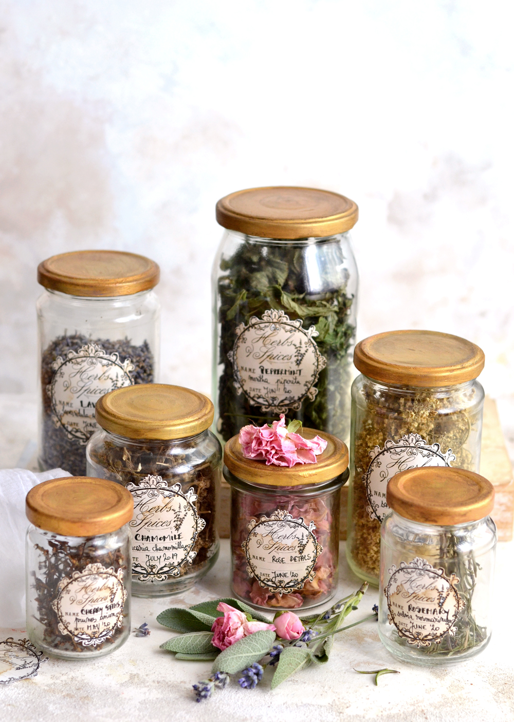 DIY Moroccan Spice Jar Labels from Scrapbook Paper - Nomadic Decorator