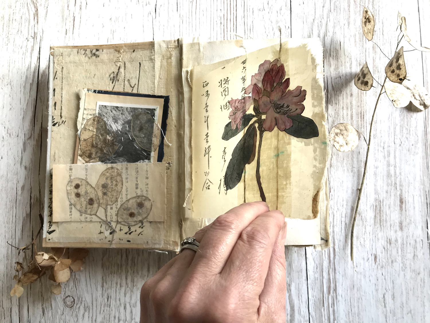 What is a Junk Journal? - The Graphics Fairy