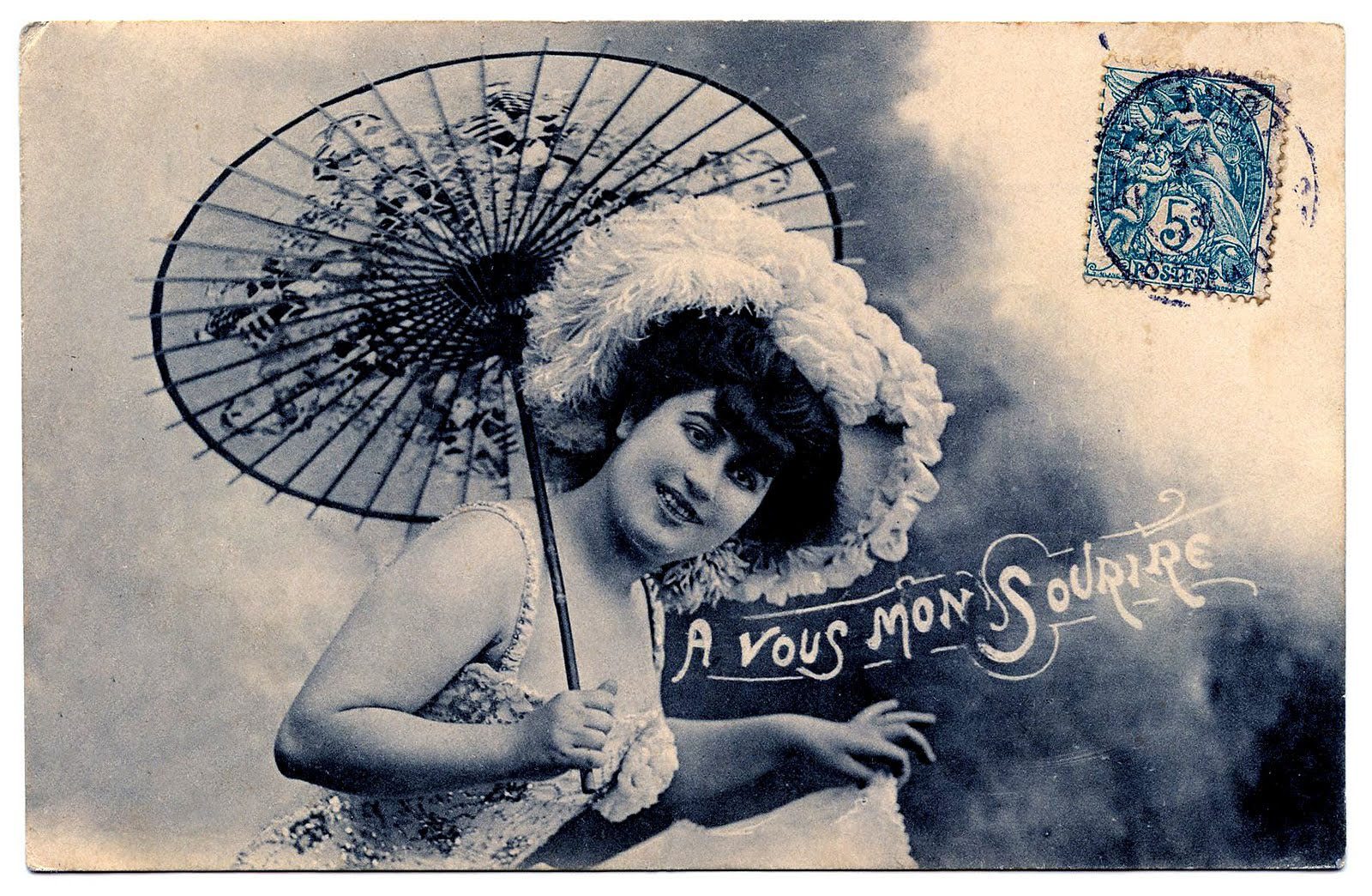 Французские певицы ретро. Ретро открытки Франция. Woman with a Parasol. French girls 1920s. French ladies