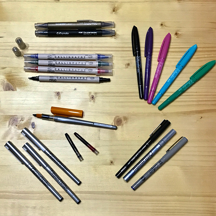 brush pens