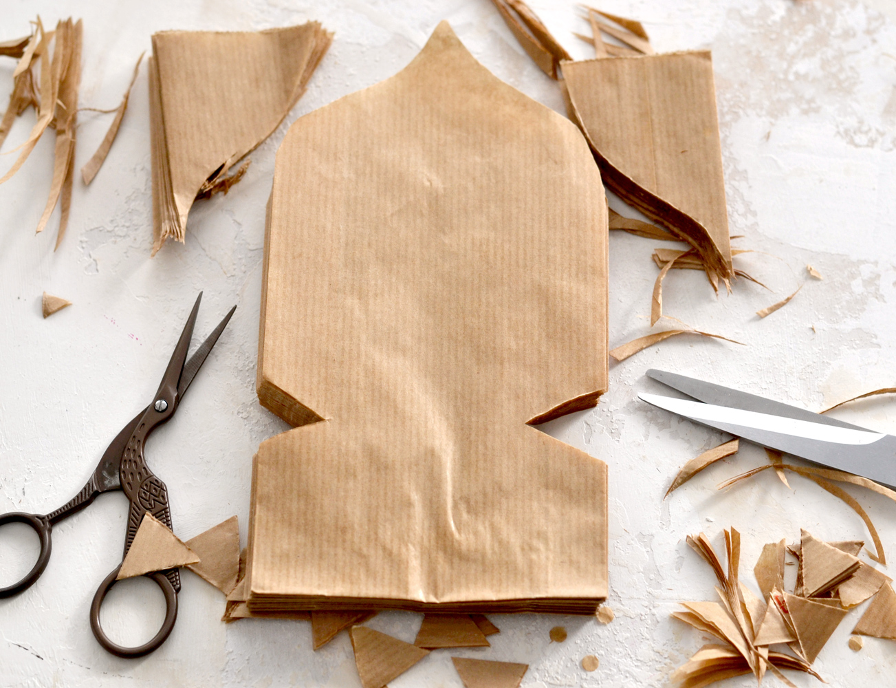 How to cut the second design of the paper bag stars