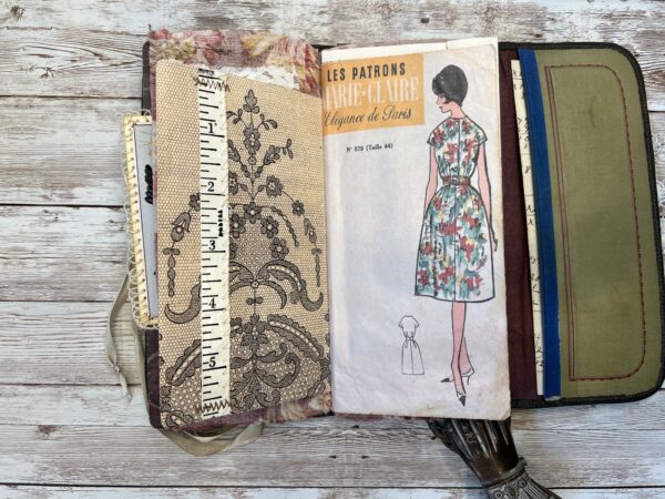 Junk journal spread with sewing pattern packet