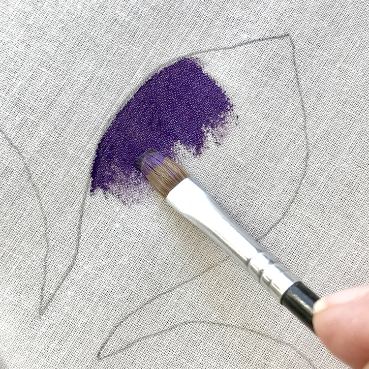 How to Paint Fabric with Fabric Paint! - The Graphics Fairy