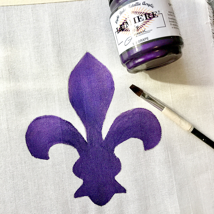 How to Paint Fabric with Fabric Paint! - The Graphics Fairy