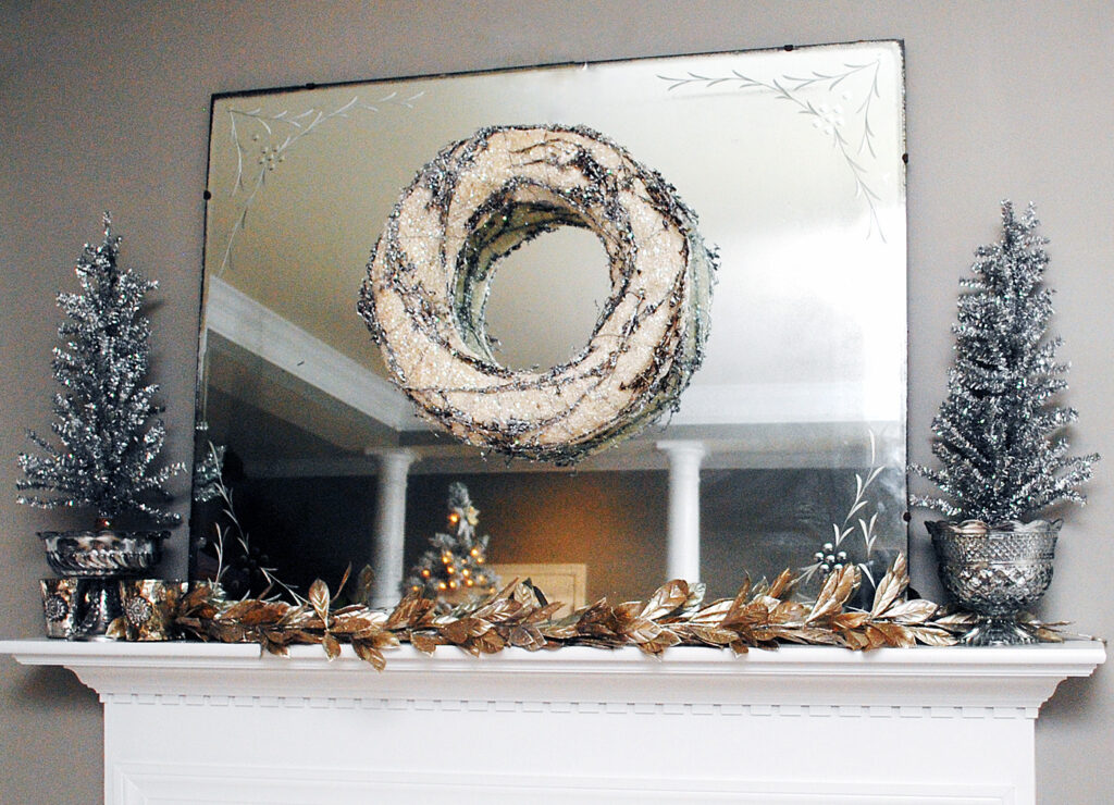 Mantel Wreath