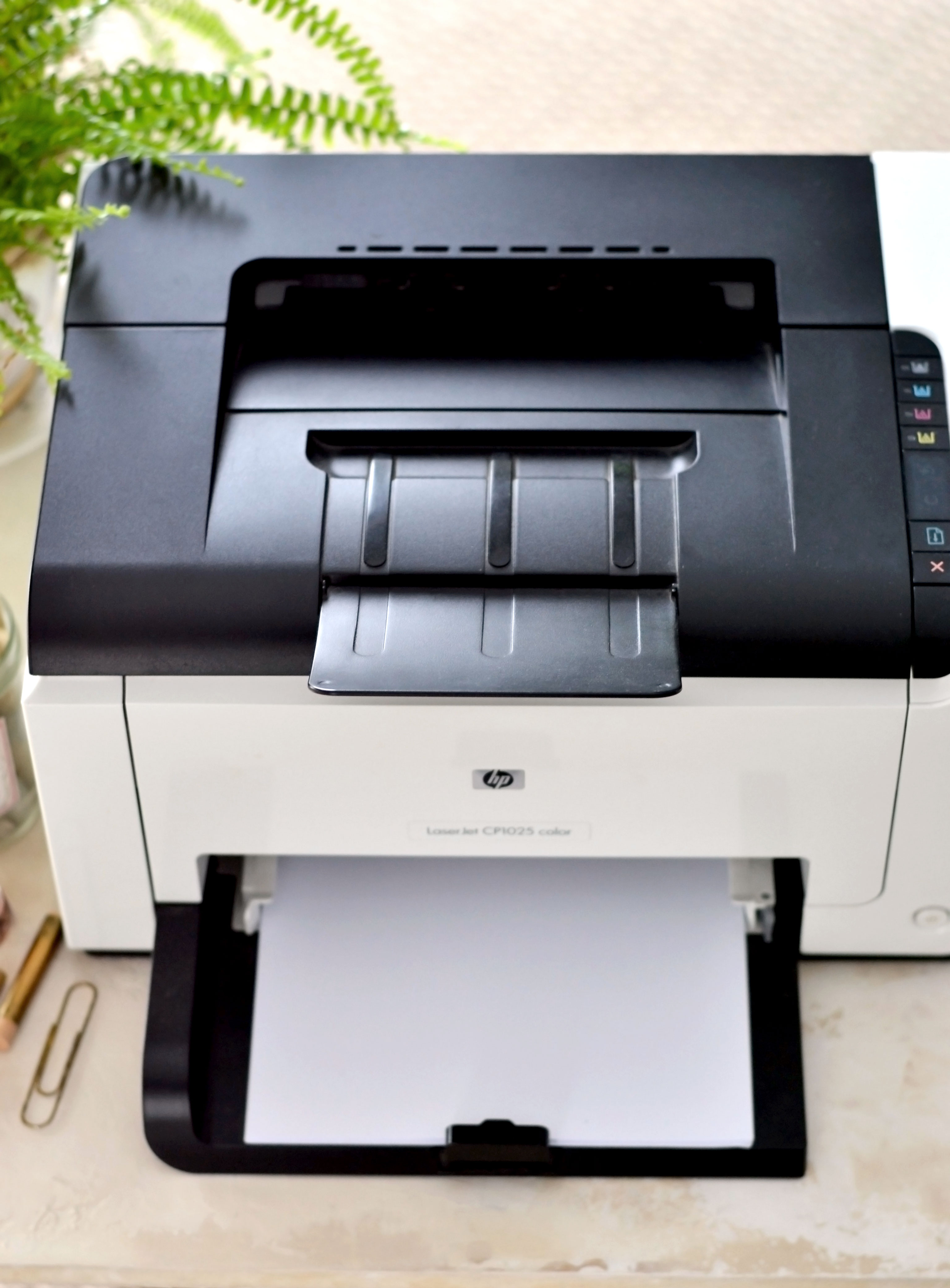 Fixing a Paper Jam, HP LaserJet Pro CP1025nw Color Printer