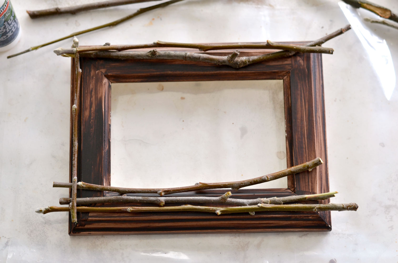 Twig Frame Rustic Home Decor - Easy Peasy Creative Ideas