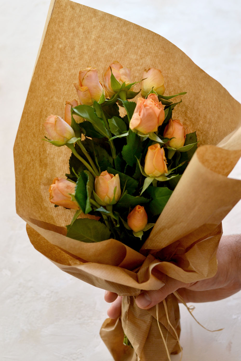 HOW I WRAP BOUQUETS IN PAPER  KRAFT / BROWN PAPER BOUQUET