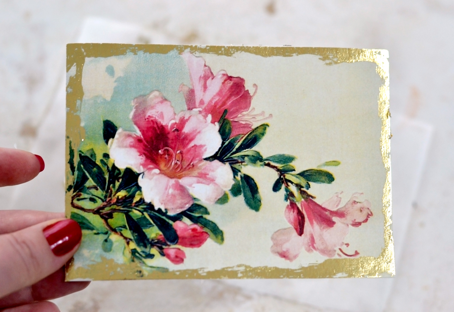 Horizontal floral card