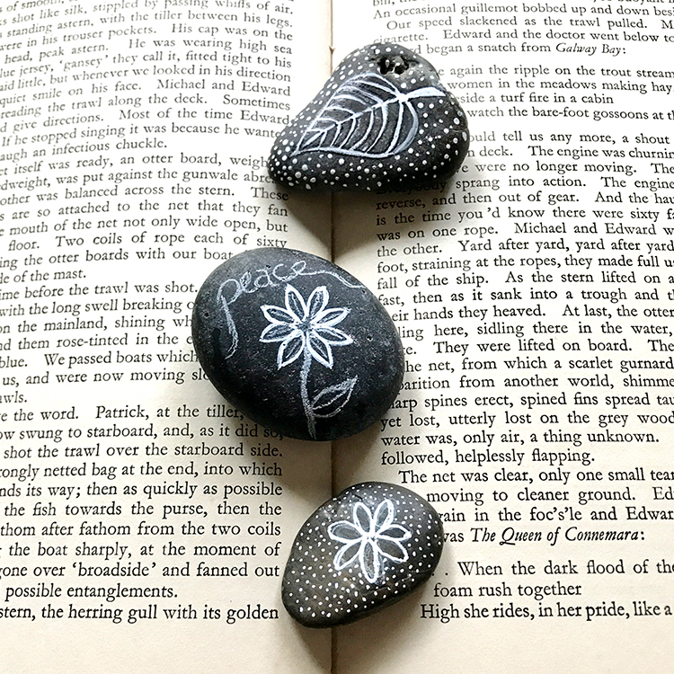 Rock Painting: How to seal painted rocks - Best sealer for rocks