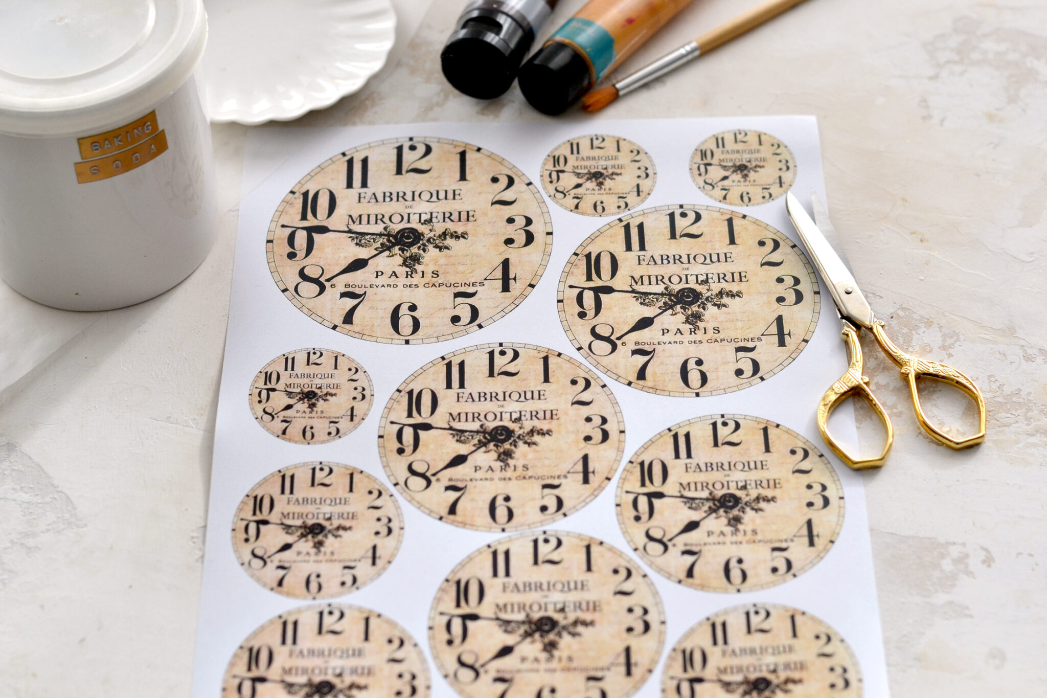 Clock Face Craft! - The Graphics Fairy