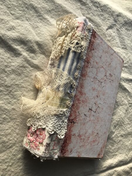 Junk journal spine with lace details