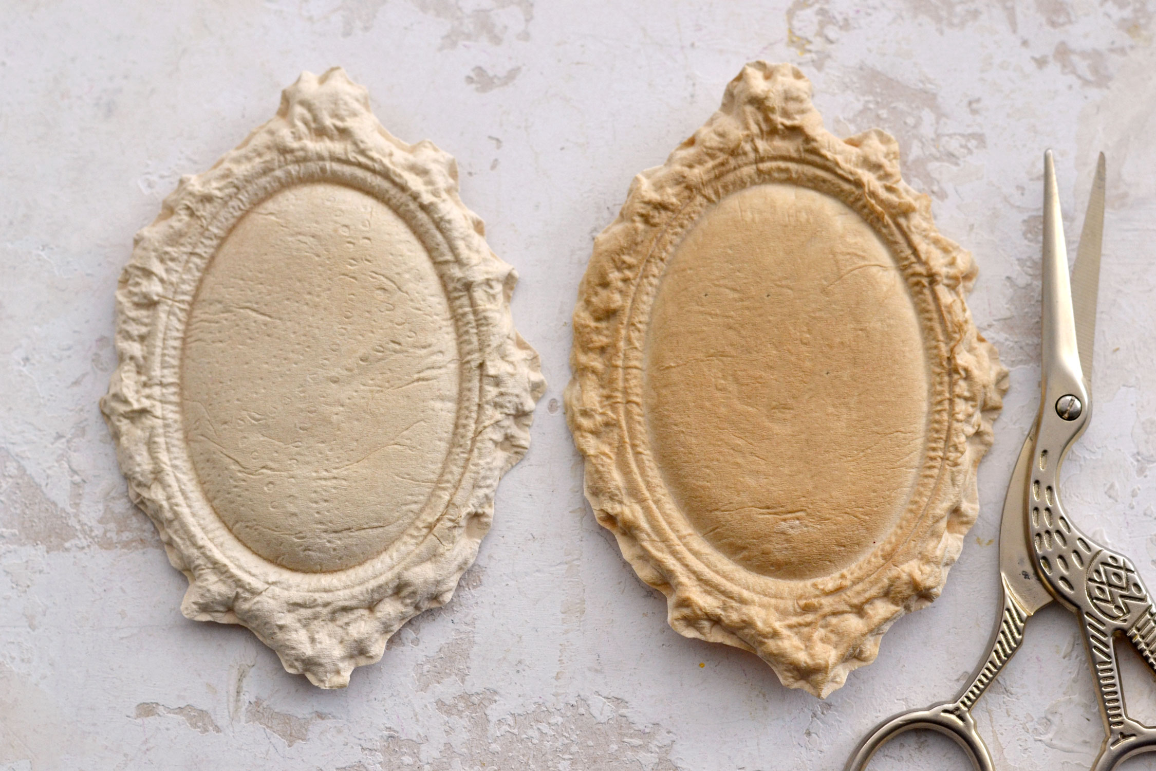 paper moulding in different shahes