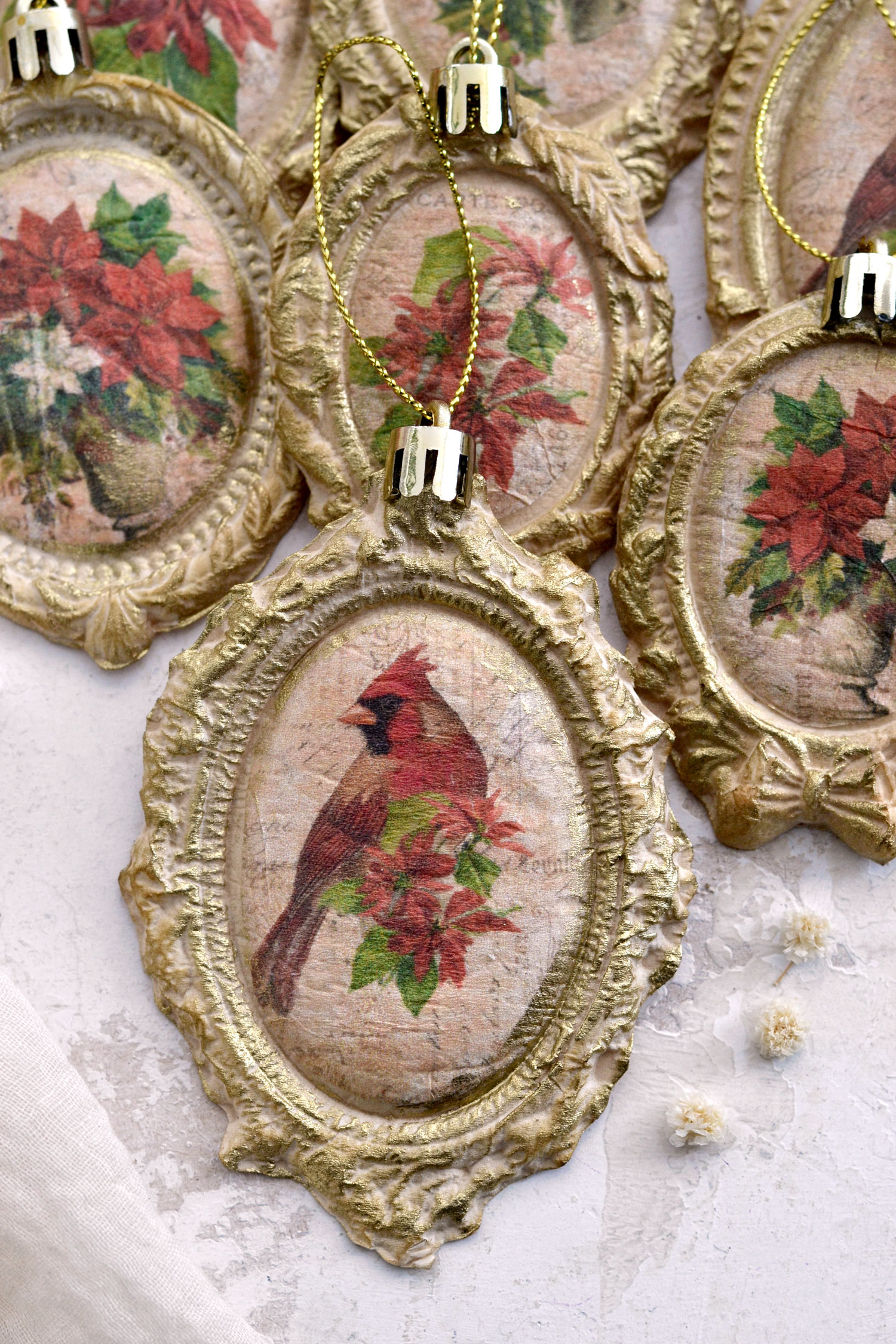 Easy Christmas ornaments