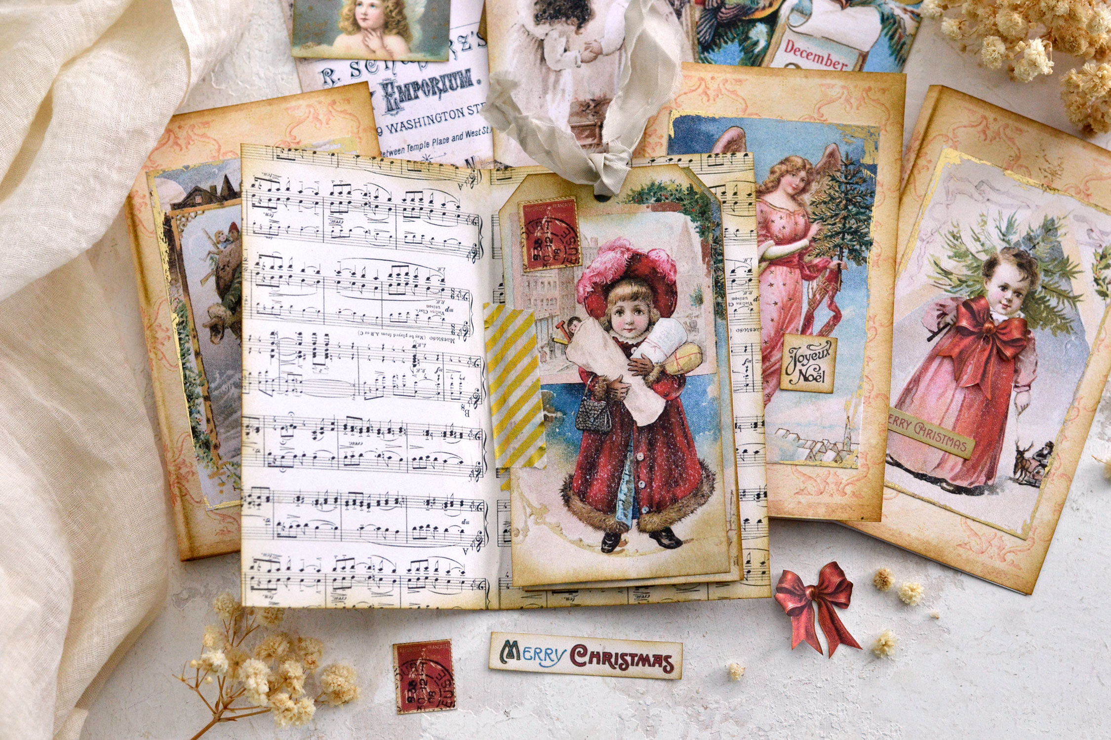 DIY Christmas Gift Tag Albums! - The Graphics Fairy, image size:2250x1500