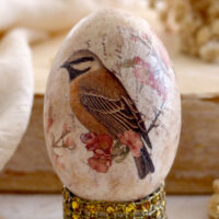 Decoupage Easter eggs