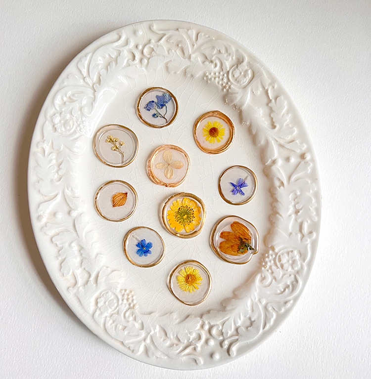 Clear wax seals on plate