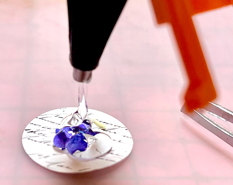 drop glue on background paper