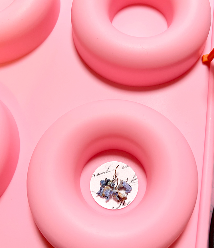 flower and paper in mold