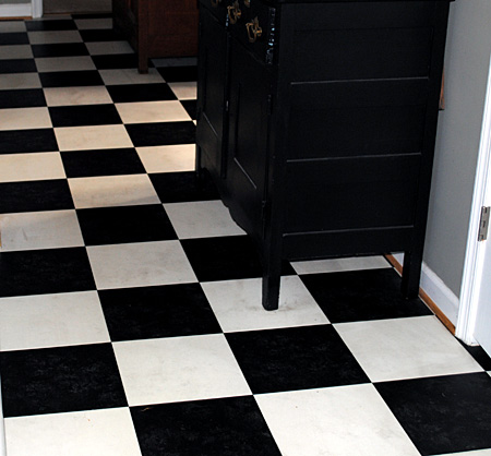 Clean Vinyl Floors, Is Black Floor Tile Hard To Keep Clean