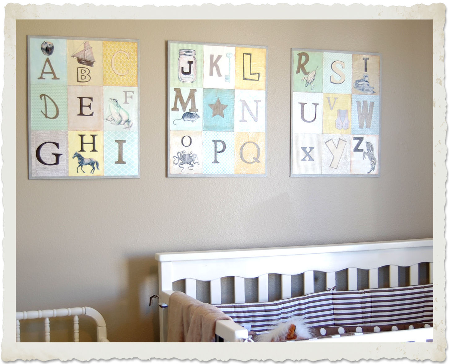 Nursery Room Wall Decor - The Graphics Fairy