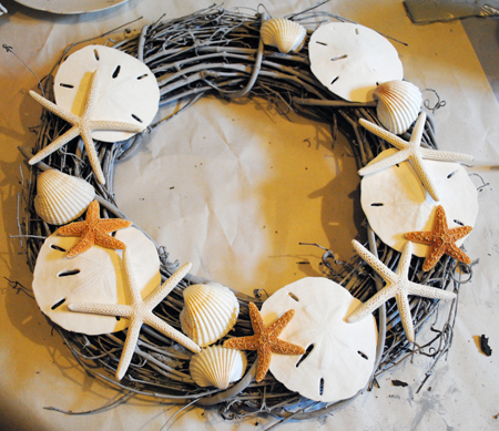 DIY - A Coastal Style Seashell Wreath